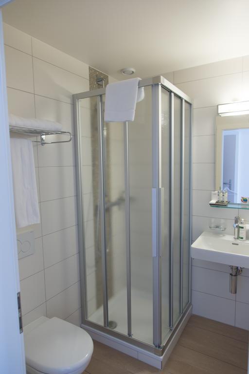 Le Relais De Bogis Hotel *
